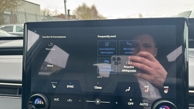 Toyota bZ4X 165kW Design 73kWh 5dr Auto Electric Hatchback